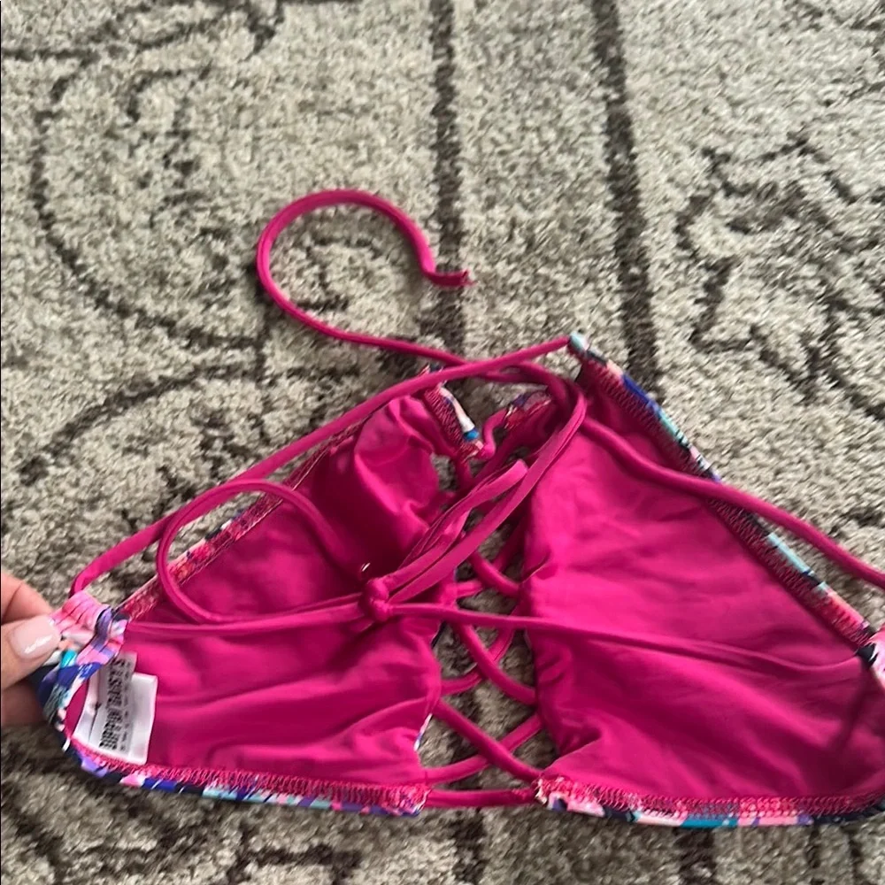Dippin Daisys vibrant bikini